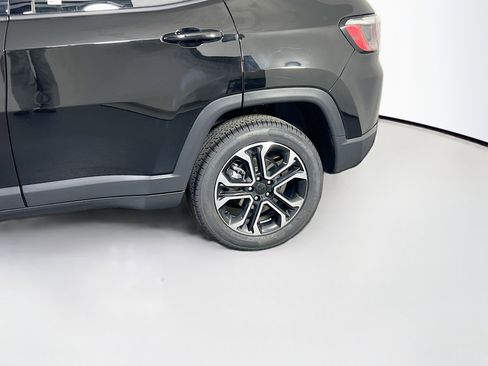 Used 2022 Jeep Compass Limited AWD/4WD image 28