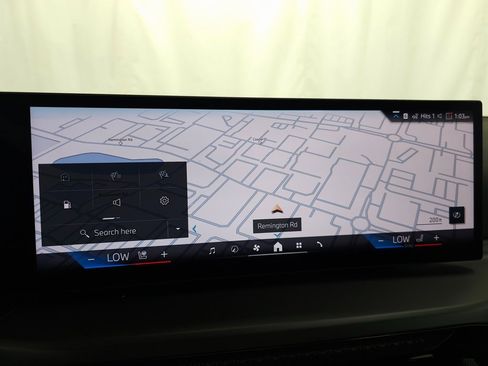 Used 2025 BMW 230i xDrive 230i xDrive w/ Convenience Package image 17