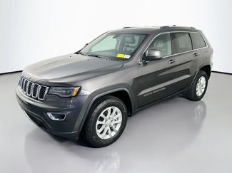 Used 2021 Jeep Grand Cherokee Laredo X AWD/4WD video 3