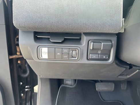 New 2026 GMC Sierra EV Elevation image 29