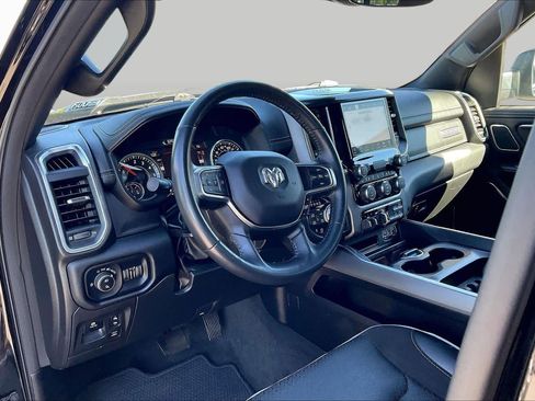 Used 2022 RAM 1500 Laramie AWD/4WD image 16