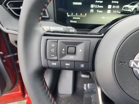 New 2026 Nissan Kicks SR image 25