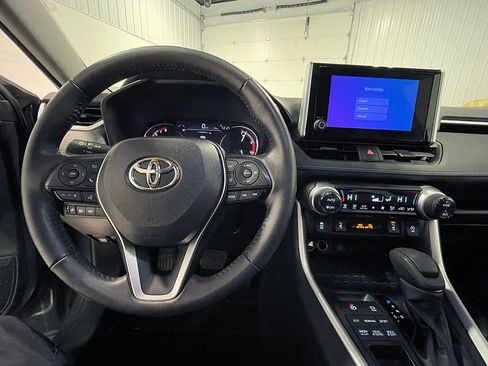 Used 2023 Toyota RAV4 XLE w/ Convenience Package image 37