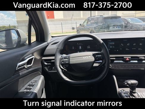 Certified 2026 Kia Sportage EX FWD image 13