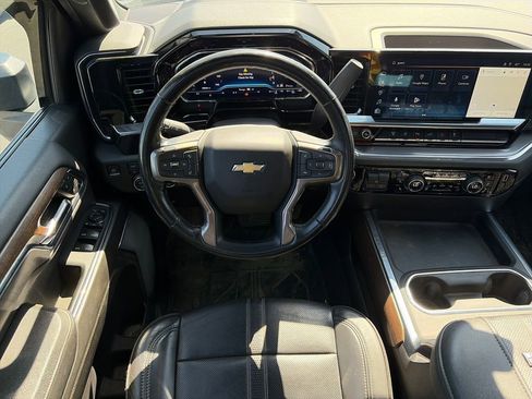 Used 2024 Chevrolet Silverado 3500 High Country AWD/4WD image 12