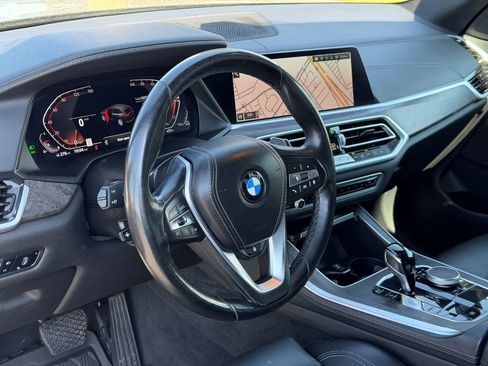 Used 2022 BMW X5 xDrive40i AWD/4WD image 25