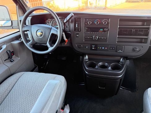 Used 2024 Chevrolet Express 3500 LT w/ LT Preferred Equipment Group RWD image 36
