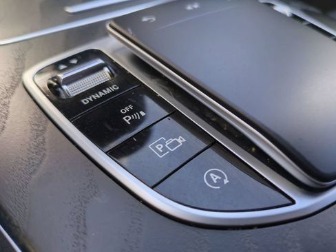Used 2022 Mercedes-Benz E 350 Sedan image 28