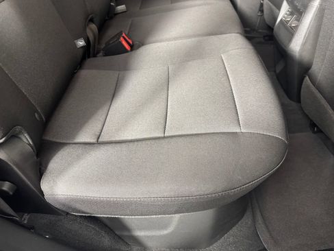 Used 2025 Chevrolet Colorado Trail Boss AWD/4WD image 29