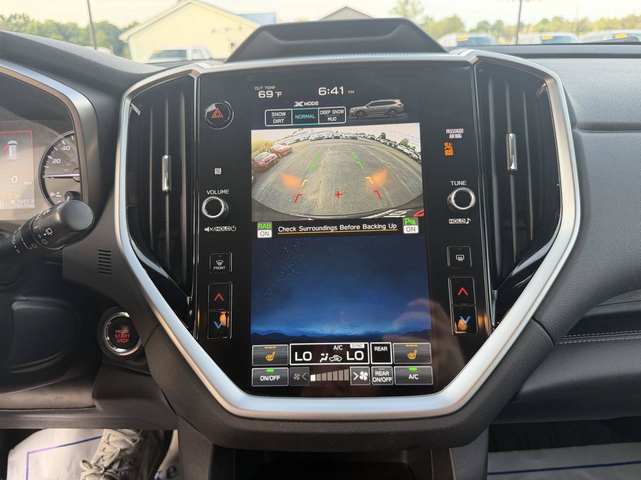 Used 2023 Subaru Ascent Limited AWD/4WD image 35