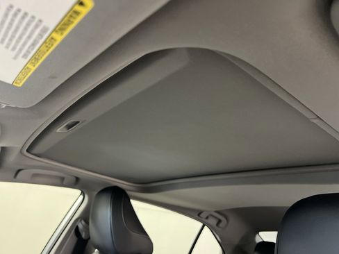 Used 2023 Toyota Camry SE w/ Cold Weather Package image 25