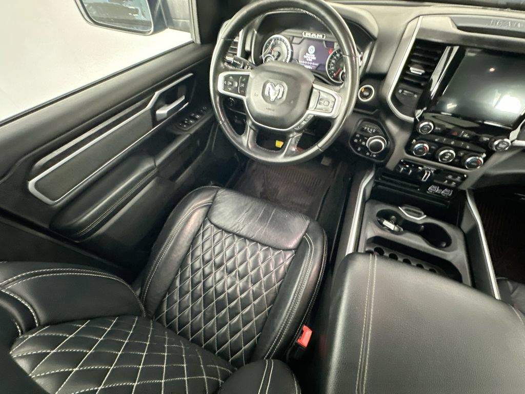 Used 2022 RAM 1500 Big Horn AWD/4WD image 9
