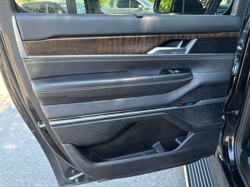 Used 2024 Jeep Grand Wagoneer L 4WD image 45