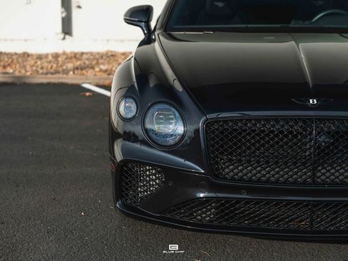 Used 2022 Bentley Continental GT image 11