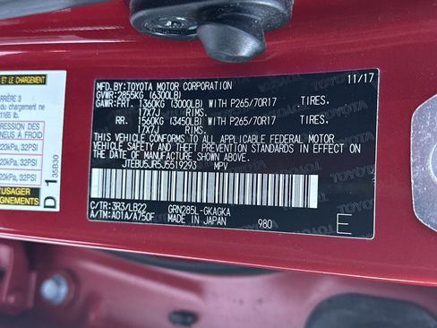 Used 2018 Toyota 4Runner SR5 Premium image 35