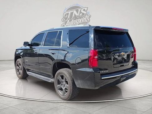 Used 2020 Chevrolet Tahoe Premier RWD image 3