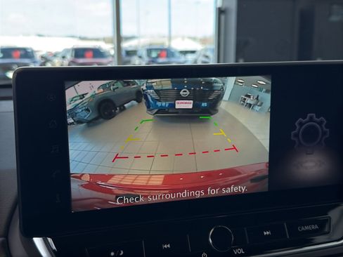 New 2026 Nissan Altima 2.5 SV w/ SV Premium Package AWD/4WD image 18