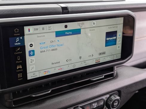 Used 2025 Jeep Wrangler Willys image 27