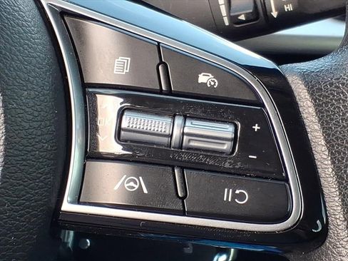 Used 2024 Kia Forte LX image 18