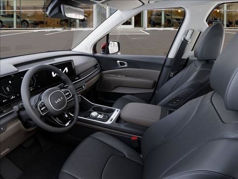 Used 2026 Kia Carnival SX FWD image 17