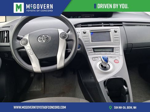 Used 2015 Toyota Prius Two image 13
