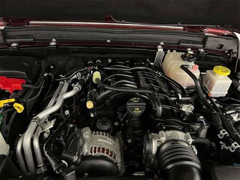 Used 2022 Jeep Gladiator Sport image 34