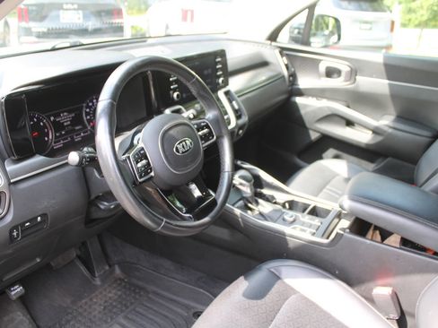 Used 2021 Kia Sorento S w/ Panoramic Sunroof Package FWD image 20