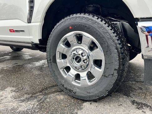 New 2025 Ford F350 King Ranch w/ Chrome Package image 41