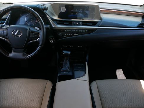Used 2020 Lexus ES 350 w/ Premium Package FWD image 14