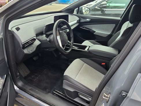 Used 2024 Volkswagen ID.4 2WD image 11