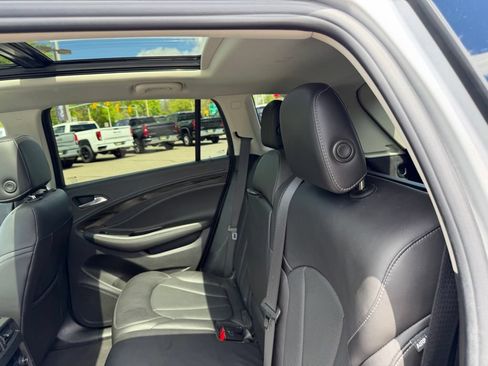 Certified 2019 Buick Envision Essence w/ LPO, Cargo Package AWD/4WD image 11