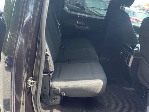 Used 2019 Ford F150 XLT w/ Equipment Group 302A Luxury AWD/4WD image 21