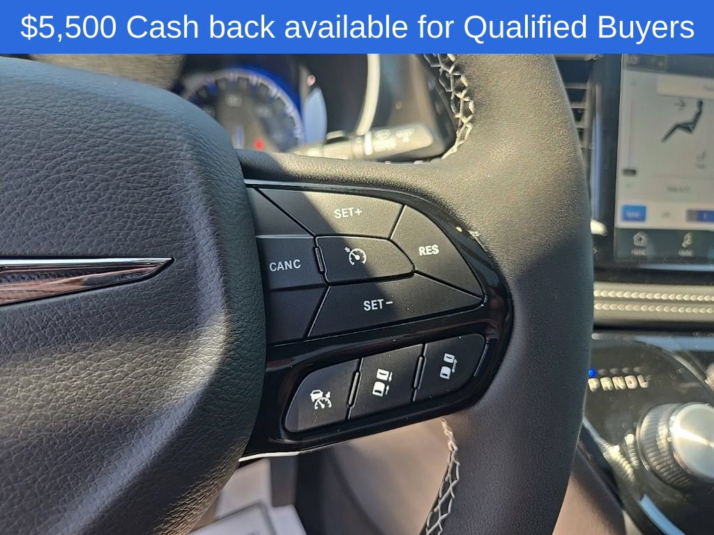 New 2026 Chrysler Pacifica Select w/ S Appearance Package AWD/4WD image 17