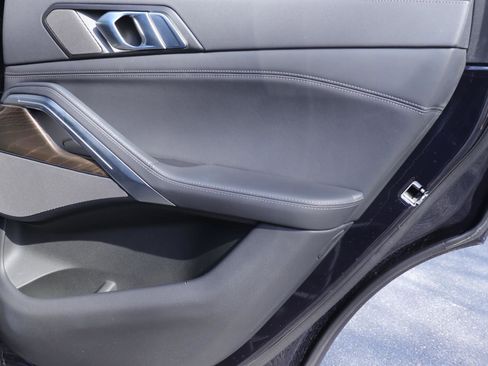 Used 2023 BMW X6 M50i w/ Executive Package image 21