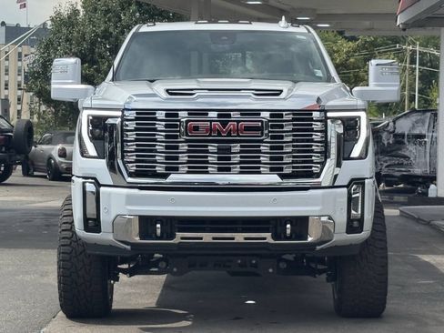 Used 2026 GMC Sierra 2500 Denali w/ Denali Reserve Package AWD/4WD image 7