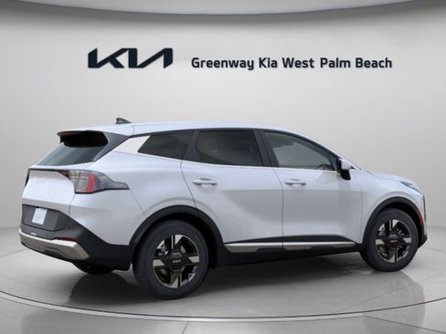 New 2026 Kia Sportage LX FWD image 8
