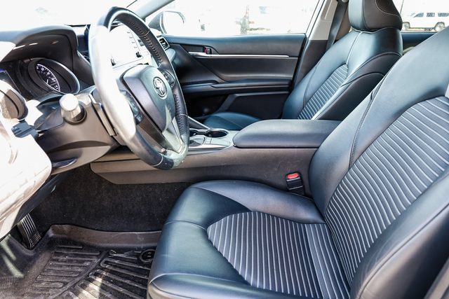 Used 2022 Toyota Camry SE FWD image 17