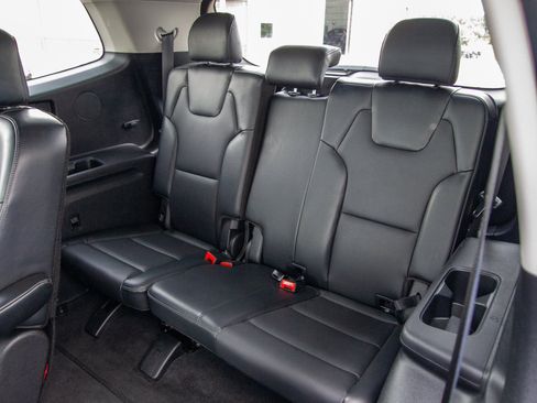 Used 2025 Kia Telluride S AWD/4WD image 32
