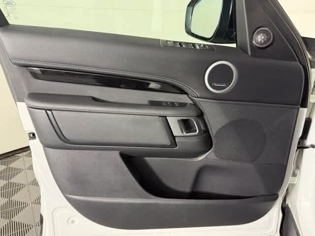 Used 2023 Land Rover Discovery S R-Dynamic AWD/4WD image 20