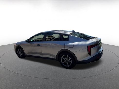 Used 2025 Kia K4 FWD image 7