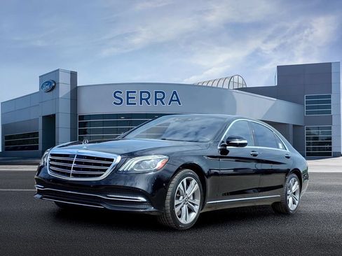 Used 2019 Mercedes-Benz S 560 4MATIC Sedan image 1