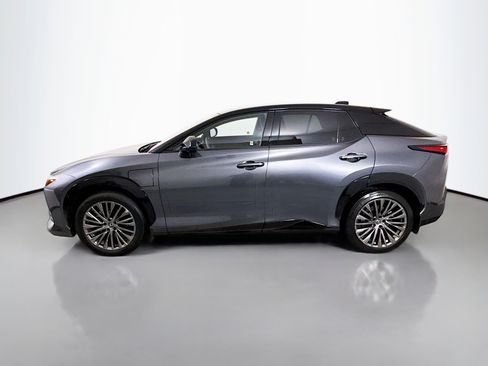 Used 2023 Lexus RZ 450e Premium w/ Accessory Package (2T) image 4