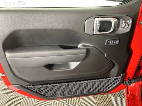 New 2026 Jeep Wrangler Unlimited Sport AWD/4WD image 11