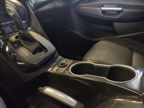 Used 2016 Ford Escape Titanium AWD/4WD image 26