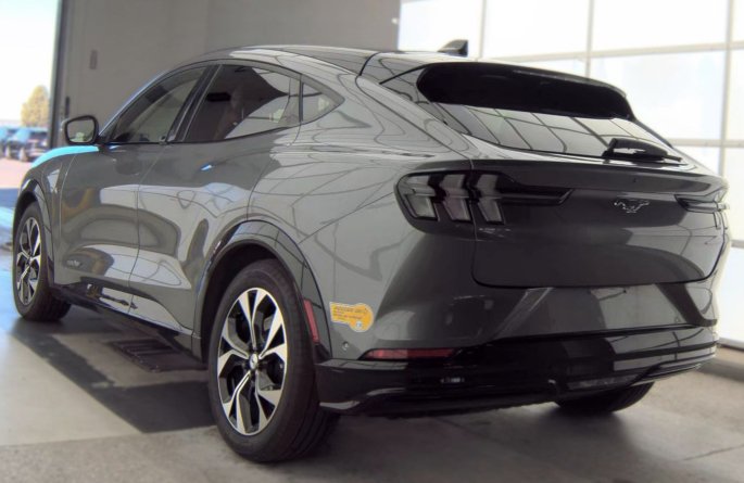 Used 2021 Ford Mustang Mach-E Premium AWD/4WD image 3