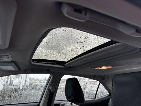 Used 2014 Toyota Corolla S image 14