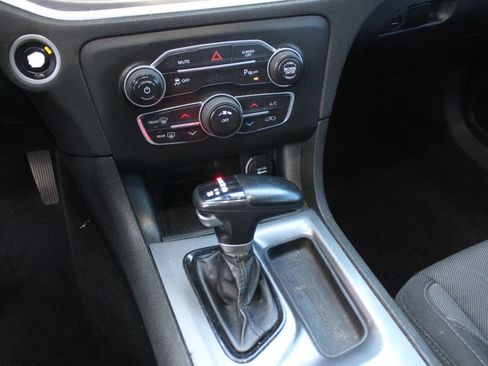 Used 2021 Dodge Charger SXT w/ Blacktop Package image 20