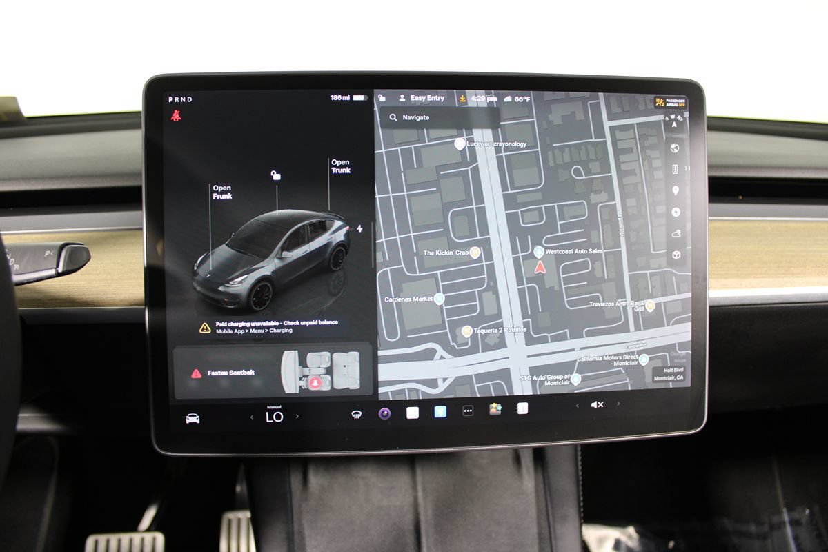 Used 2022 Tesla Model Y Performance AWD/4WD image 13