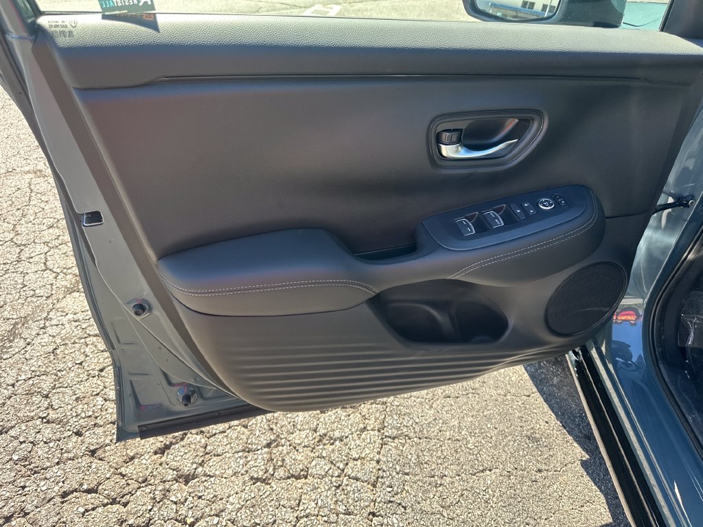 New 2027 Honda HR-V EX-L image 12