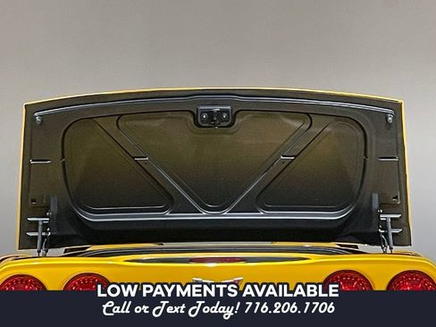 Used 2005 Chevrolet Corvette Convertible w/ Preferred Equipment Group RWD image 35